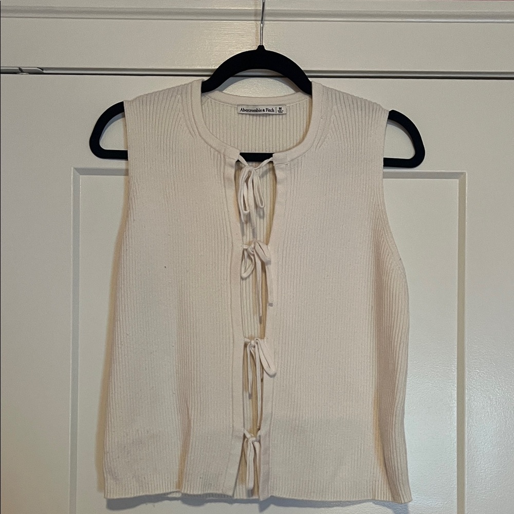 Abercrombie & Fitch Cream Ribbed Tie-Front Sleeveless Top
